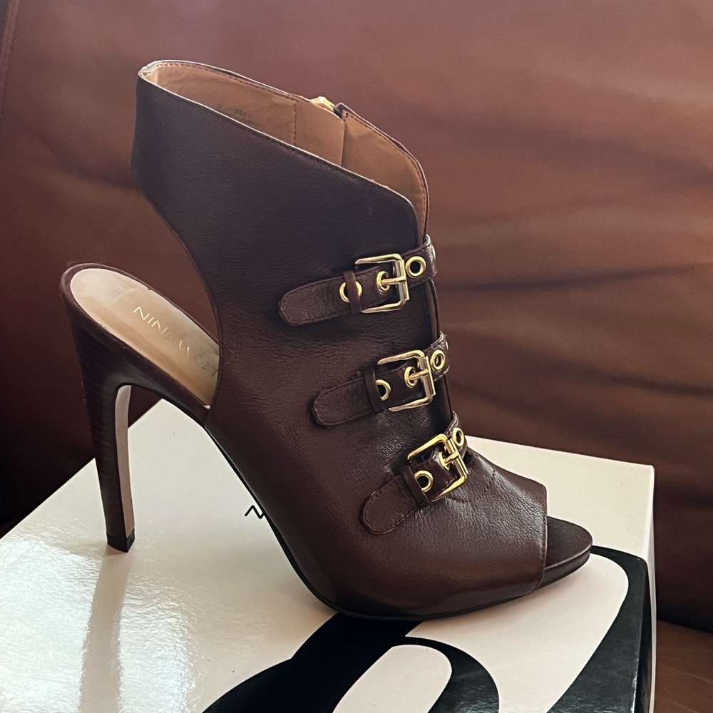 Nine west Mohawkit  leather bootie